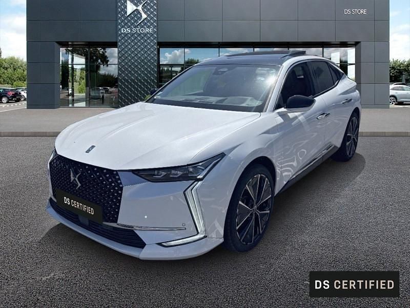 Blanc nacré (n) Utilisé 2023 DS Automobiles DS4 Rivoli Berline | 31 990 € (Prix assez cher) - Image 1/4