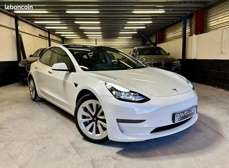 Blanc Utilisé 2021 Tesla Model 3 Berline | 24 990 € (Super prix) - Image 1/4