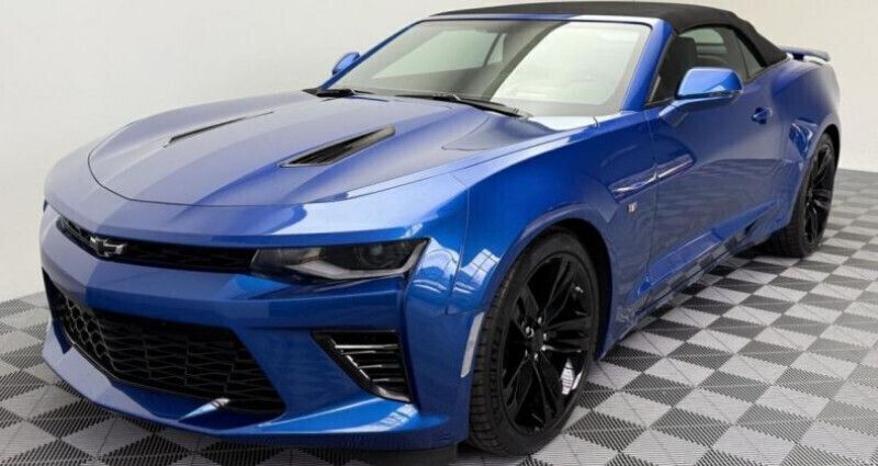 Utilisé 2019 Chevrolet Camaro Sport Cabriolet | 49 900 € - Image 1/4