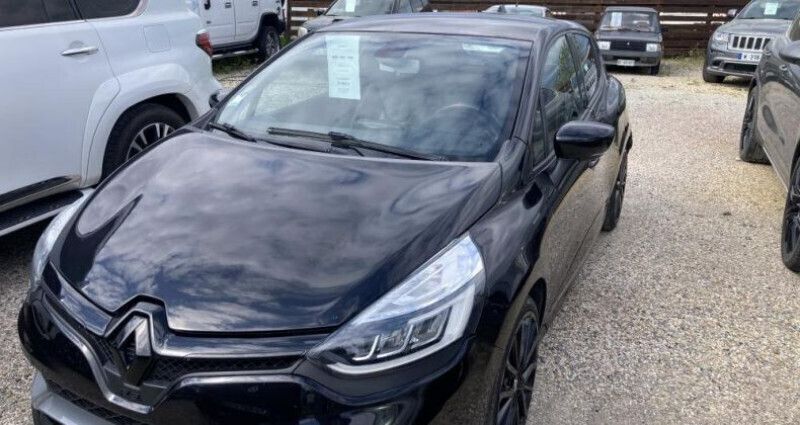 Utilisé 2017 Renault Clio IV R.S. Citadine | 21 900 € - Image 1/4