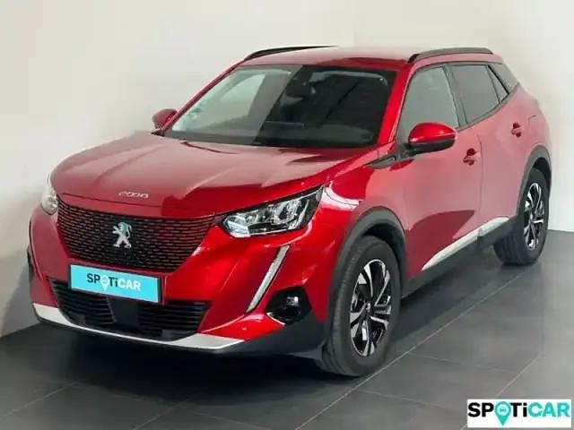 Rouge Occasion 2021 Peugeot e-2008 SUV | 14 990 € (Super prix) - Image 1/4