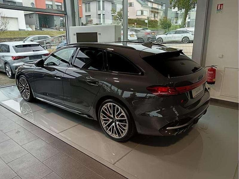 Occasion Audi A5 Sport 204 ch (150 kW) 2025 Gris Coupé