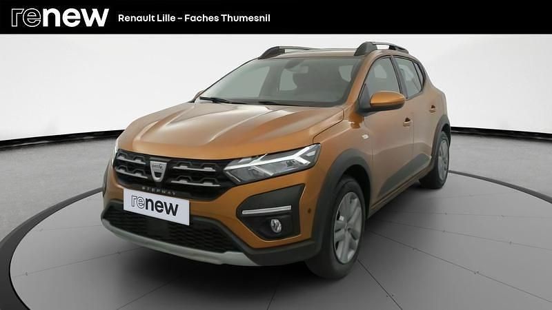 Orange Utilisé 2022 Dacia Sandero Comfort Citadine | 14 399 € (Prix juste) - Image 1/4