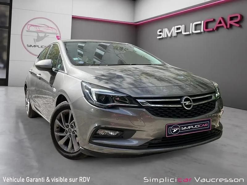 Gris Utilisé 2016 Opel Astra Innovation | 10 190 € (Prix juste) - Image 1/4