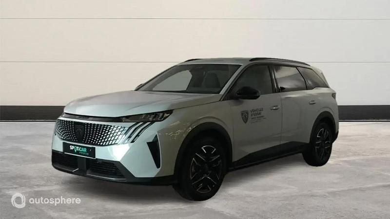Blanc Utilisé 2025 Peugeot 5008 Allure Monospace | 35 990 € (Prix juste) - Image 1/4
