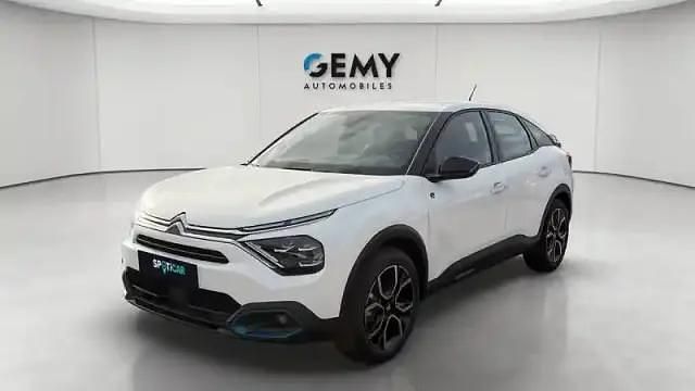 Blanc Utilisé 2023 Citroën e-C4 Berline | 14 950 € - Image 1/4