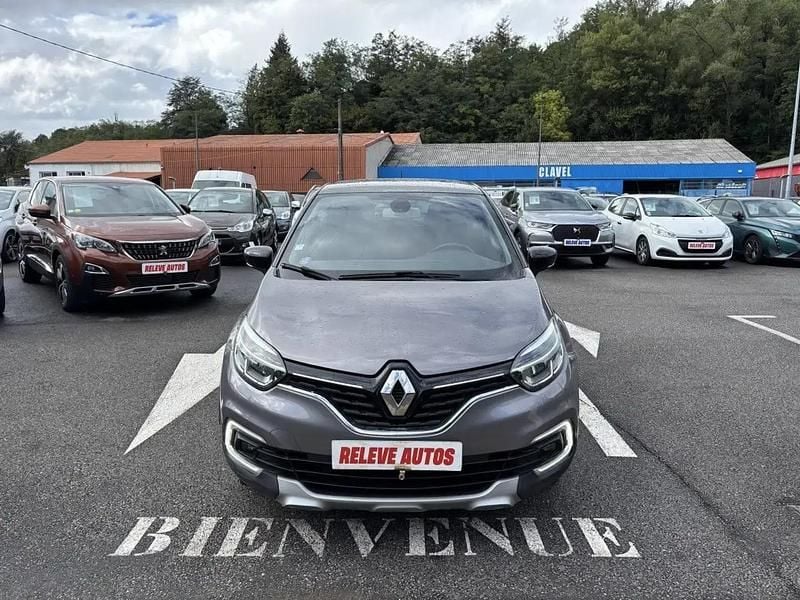Gris Utilisé 2017 Renault Captur Intens SUV | 9 990 € (Super prix) - Image 1/4