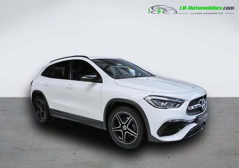 Utilisé 2023 Mercedes GLA200 SUV | 41 500 € (Prix juste) - Image 1/4
