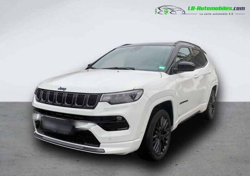 Utilisé 2021 Jeep Compass SUV | 27 200 € (Prix juste) - Image 1/4