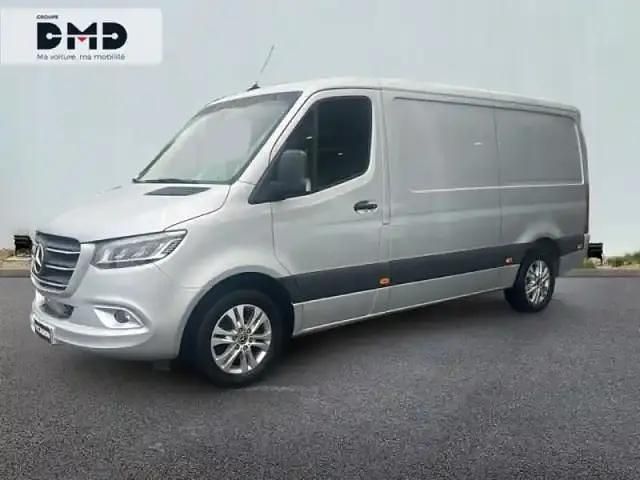 Gris Utilisé 2022 Mercedes Sprinter Van | 41 990 € - Image 1/4