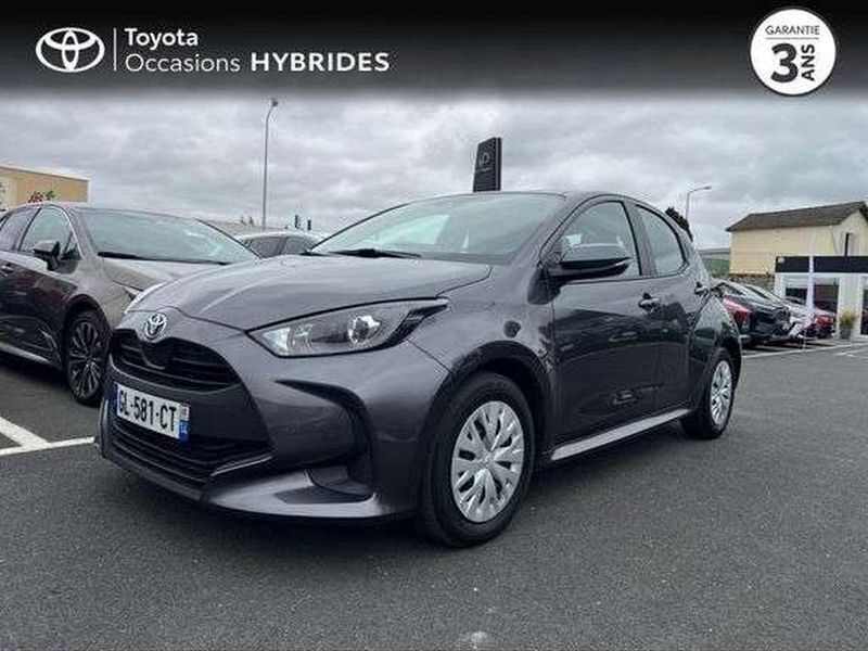 Utilisé 2022 Toyota Yaris Hybrid Berline | 18 490 € (Prix juste) - Image 1/1