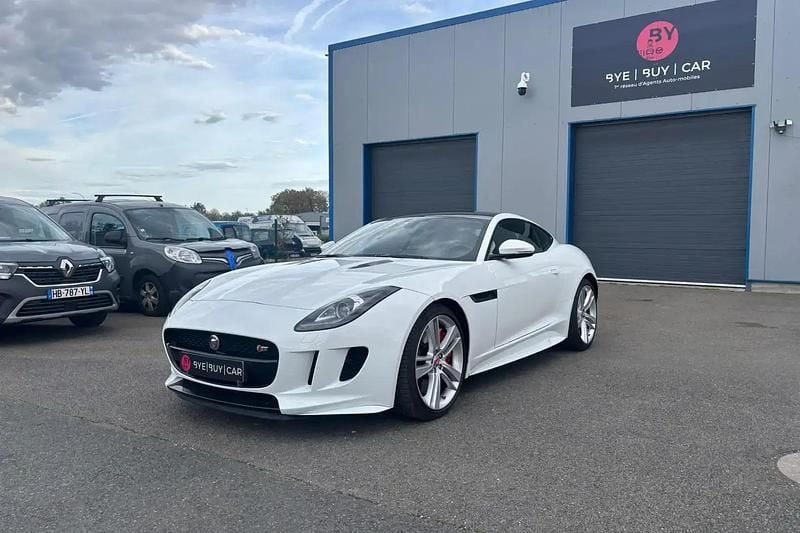 Blanc Occasion 2016 Jaguar F-Type S Coupé | 52 990 € (Prix juste) - Image 1/4