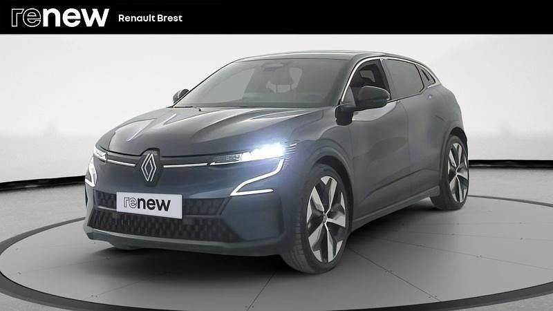 Bleu Utilisé 2023 Renault Mégane Techno Berline | 24 890 € (Bon prix) - Image 1/4