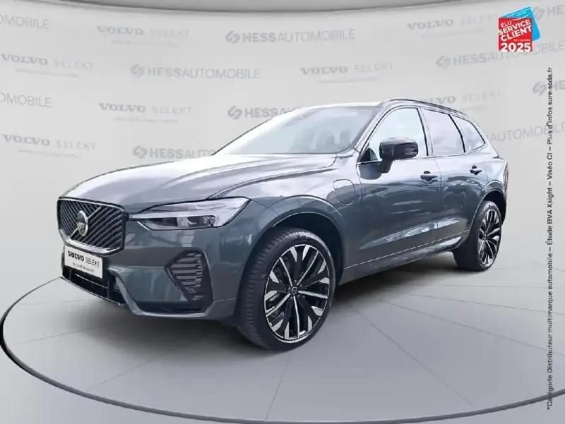 Vert Utilisé 2025 Volvo XC60 Ultra SUV | 72 999 € - Image 1/4