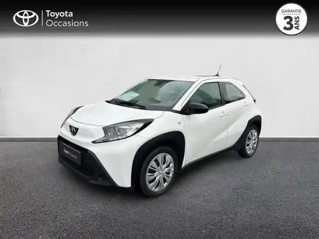 Blanc Utilisé 2022 Toyota Aygo X SUV | 13 900 € - Image 1/4