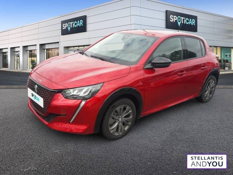 Rouge Utilisé 2023 Peugeot e-208 Allure Citadine | 18 990 € (Prix juste) - Image 1/3
