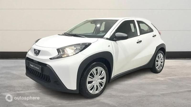 Blanc Occasion 2023 Toyota Aygo X Active SUV | 14 299 € (Prix juste) - Image 1/4