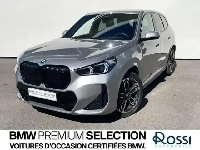 Spacesilber métal Utilisé 2023 BMW iX1 M Sport SUV | 45 500 € (Prix assez cher) - Image 1/4