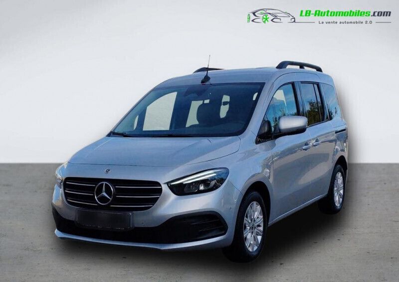 Utilisé 2023 Mercedes 180 Berline | 32 300 € - Image 1/4