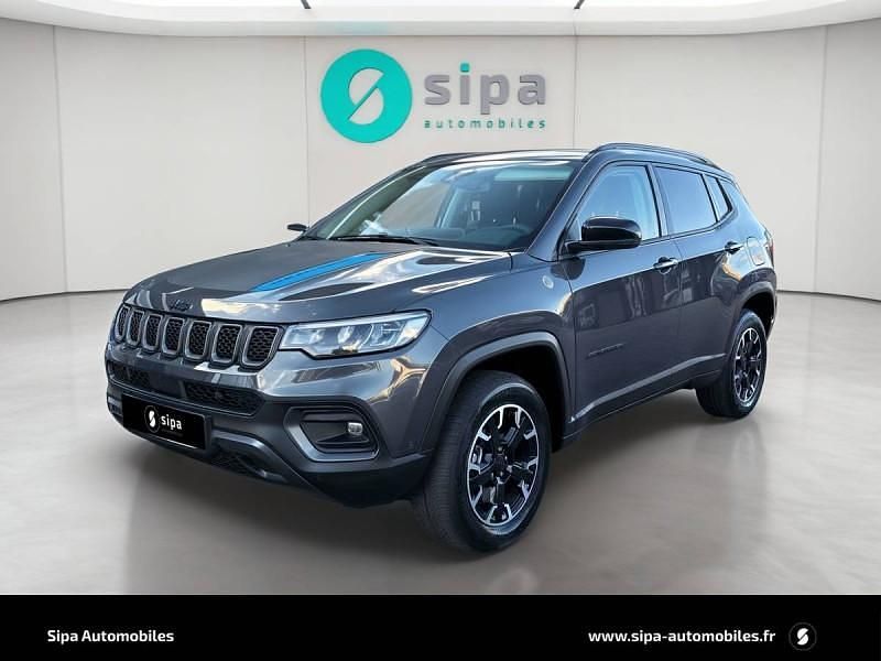 Utilisé 2022 Jeep Compass Trailhawk SUV | 23 490 € (Bon prix) - Image 1/4