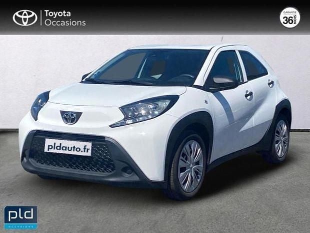Blanc Utilisé 2023 Toyota Aygo Business Edition Citadine | 14 990 € (Prix juste) - Image 1/4