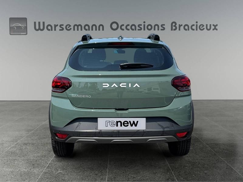 Occasion Dacia Sandero Expression 92 ch (67 kW) 2024 Vert Citadine