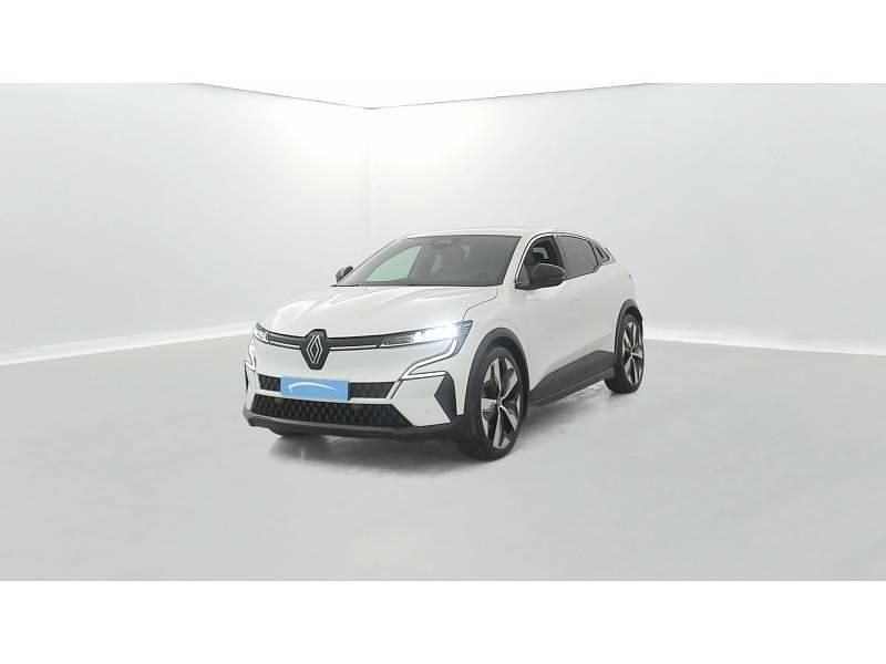 Occasion Renault Megane E-Tech Techno 161 kW (220 ch) 2022 Blanc Berline