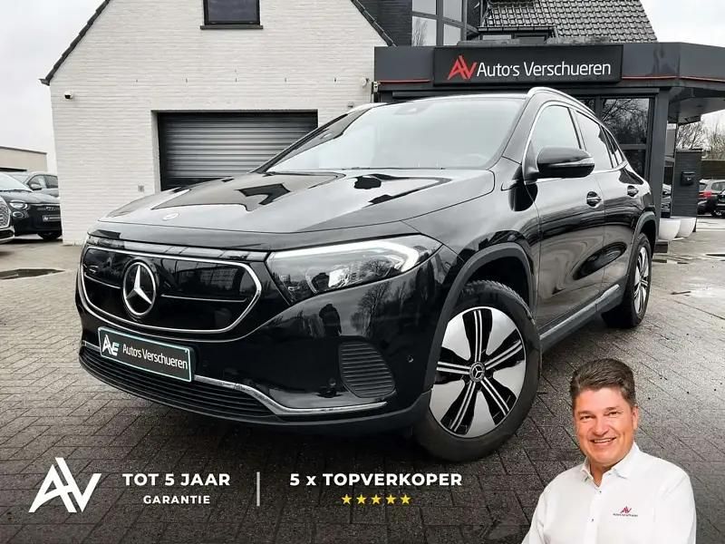 Noir Utilisé 2022 Mercedes EQA250 Business SUV | 29 990 € (Bon prix) - Image 1/4