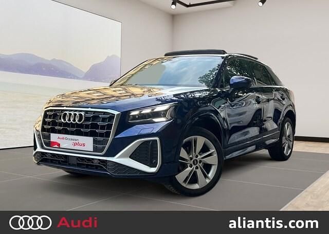 Bleu navarre métallisé Utilisé 2021 Audi Q2 S-Line SUV | 27 980 € (Prix assez cher) - Image 1/4