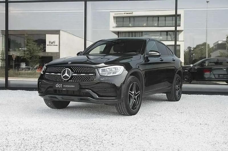 Noir Utilisé 2023 Mercedes GLC300 AMG Coupé | 54 900 € (Prix juste) - Image 1/4