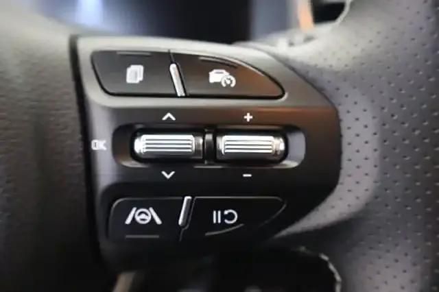 Occasion Kia Stonic GT-Line 120 ch (88 kW) 2024 Bleu SUV