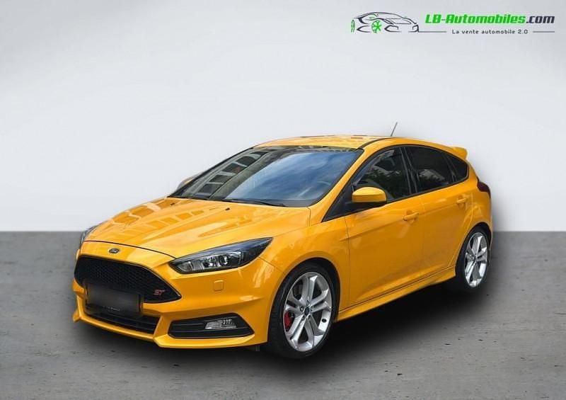 Utilisé 2018 Ford Focus ST Berline | 21 300 € (Bon prix) - Image 1/4