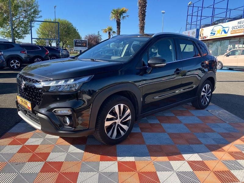 Noir Utilisé 2022 Suzuki SX4 S-Cross Style SUV | 18 890 € (Prix juste) - Image 1/4