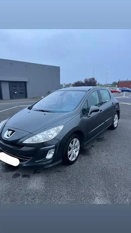 Occasion 2009 Peugeot 308 Premium Berline | 4 400 € - Image 1/4
