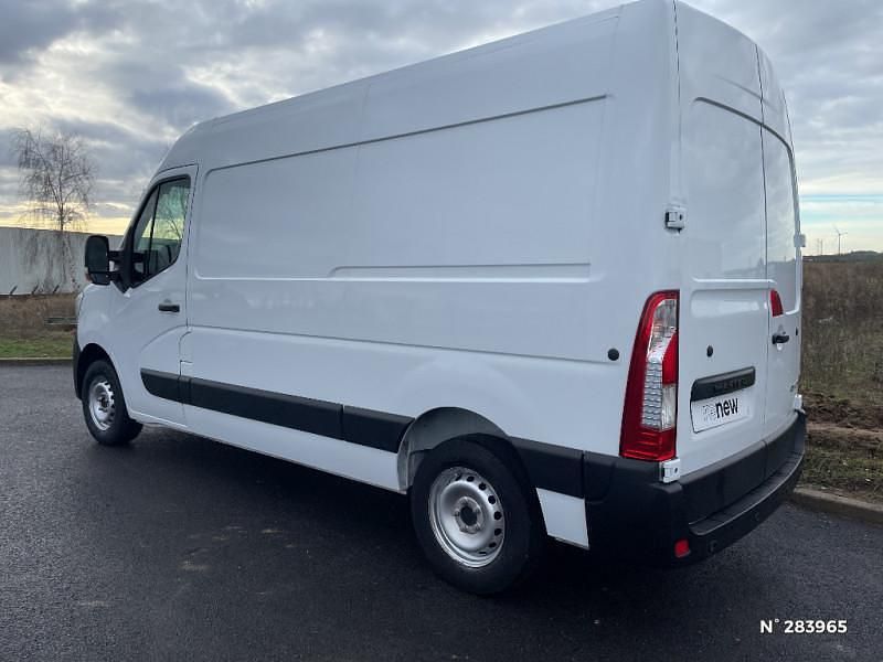 Occasion Renault Master 135 ch (99 kW) 2023 Berline
