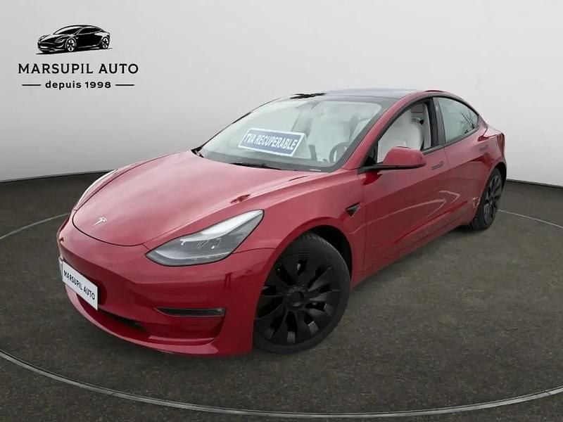 Rouge Occasion 2021 Tesla Model 3 Berline | 28 200 € (Prix juste) - Image 1/4