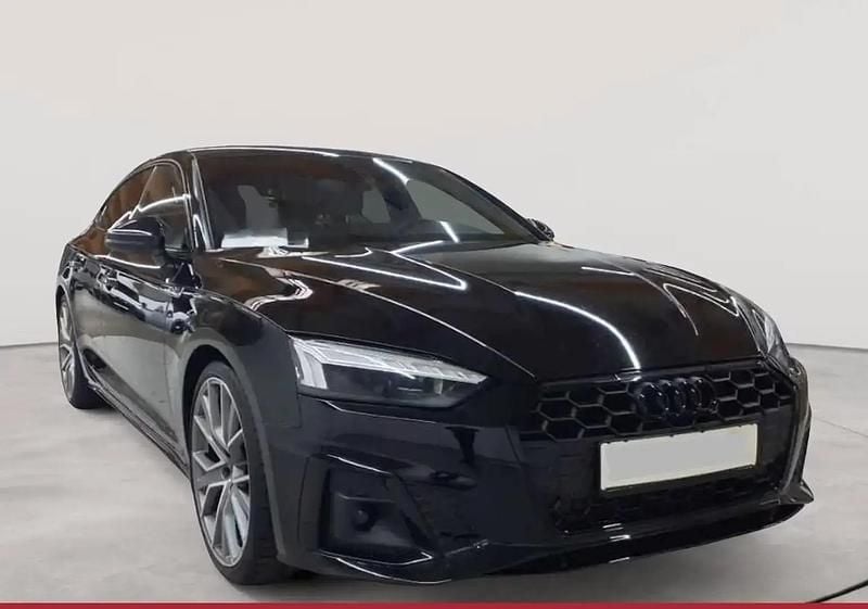 Noir Utilisé 2022 Audi A5 Coupé | 38 990 € (Prix juste) - Image 1/4
