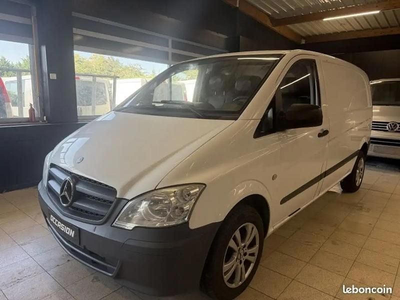 Blanc Utilisé 2013 Mercedes Vito Monospace | 10 990 € - Image 1/4