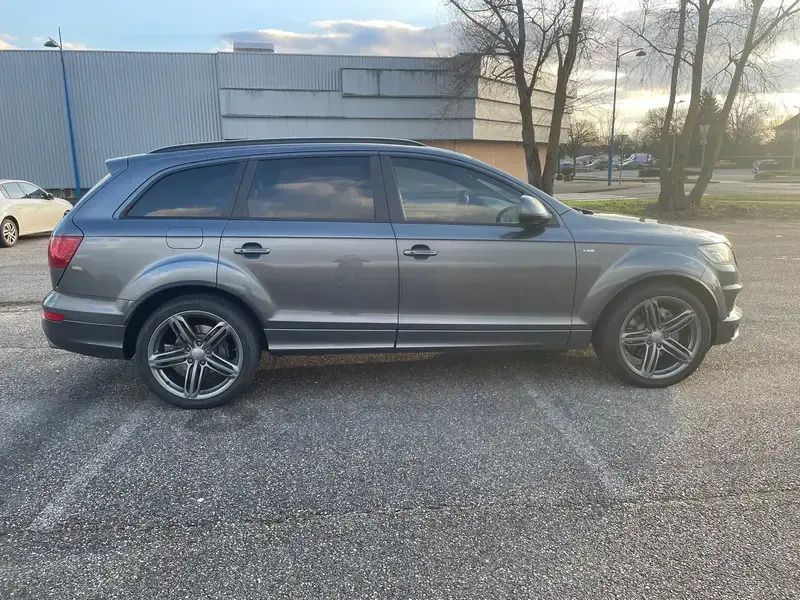 Noir Utilisé 2012 Audi Q7 S-Line SUV | 27 500 € (Prix assez cher) - Image 1/4