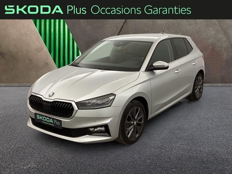 Gris argent métallisé Utilisé 2022 Skoda Fabia Style Citadine | 16 490 € (Bon prix) - Image 1/4