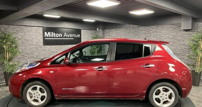 Occasion Nissan Leaf Visia 80 kW (109 ch) 2017 Rouge Citadine
