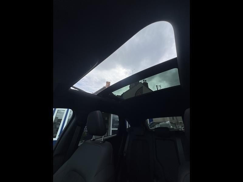 Image 2/4
