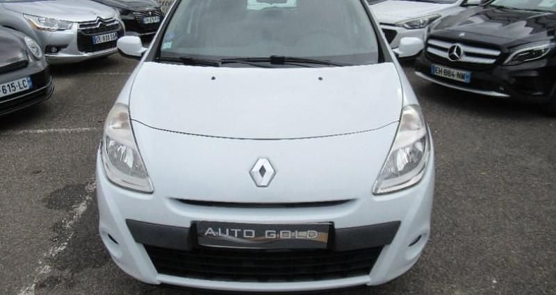 Occasion Renault Clio III Expression 75 ch (55 kW) 2011 Citadine