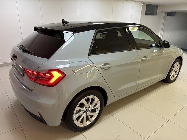 Occasion Audi A1 Sportback Design 125 ch (91 kW) 2023 Gris flèche nacré Citadine