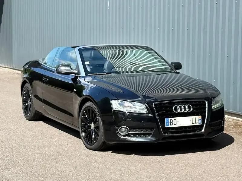 Noir Utilisé 2011 Audi A5 Cabriolet Sport Cabriolet | 13 999 € - Image 1/4