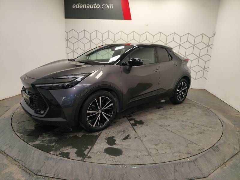 Gris Utilisé 2024 Toyota C-HR SUV | 32 590 € (Prix juste) - Image 1/3