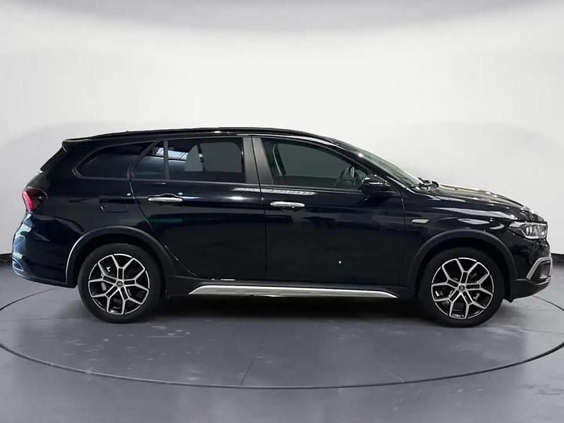 Occasion Fiat Tipo Cross Plus 101 ch (74 kW) 2023 Noir Break