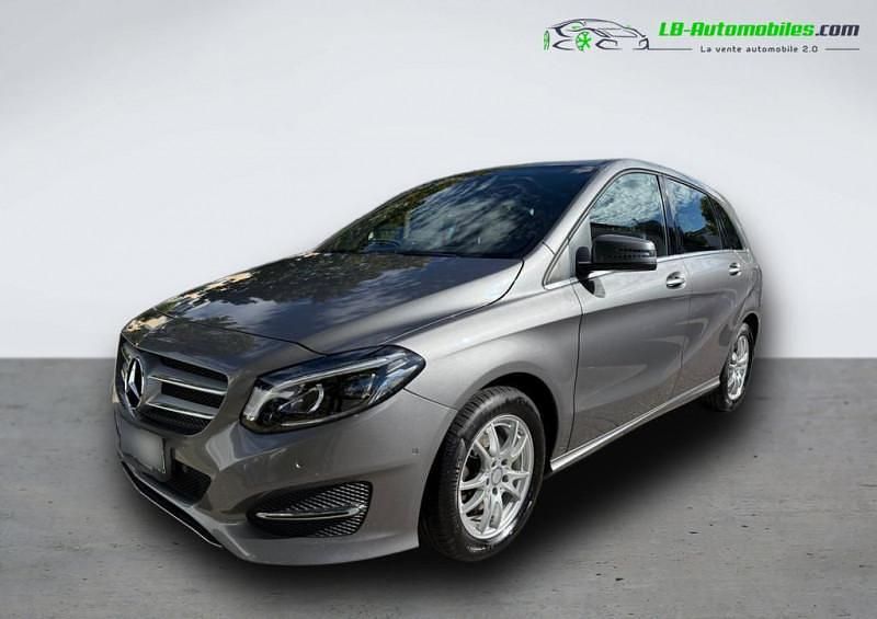 Utilisé 2015 Mercedes B200 Monospace | 17 800 € (Prix juste) - Image 1/1