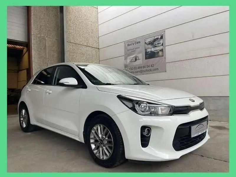 Occasion Kia Rio 101 ch (74 kW) 2019 Blanc Berline