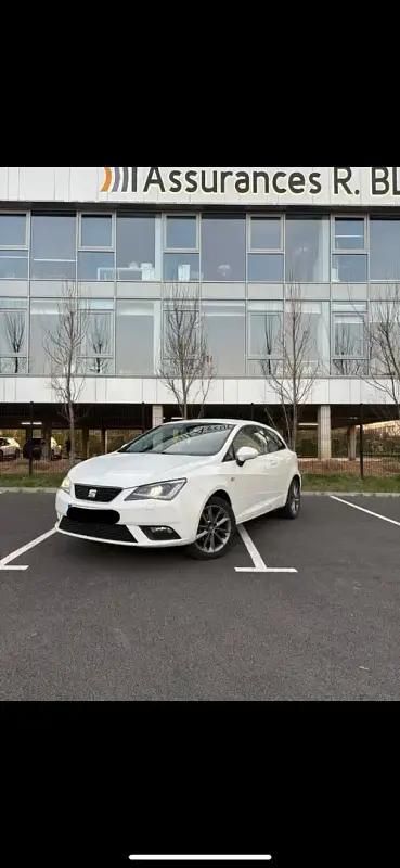 Utilisé 2014 Seat Ibiza SC I-Tech Citadine | 4 800 € - Image 1/4